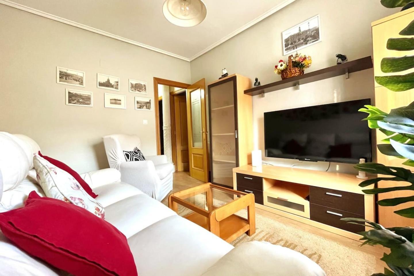 Tranquilo Apartamento Cerca Del Casco Viejo Більбао Екстер'єр фото