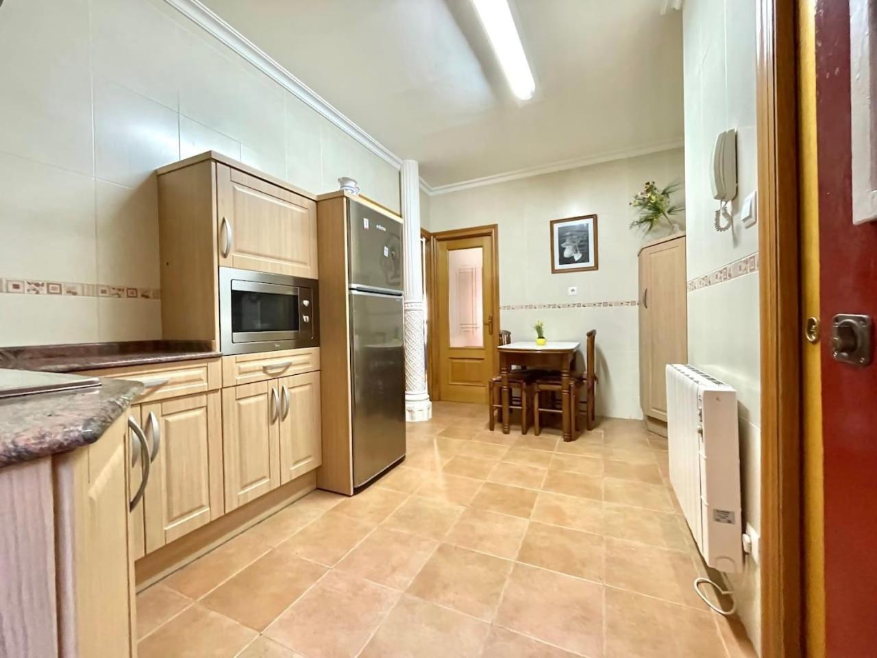 Tranquilo Apartamento Cerca Del Casco Viejo Більбао Екстер'єр фото