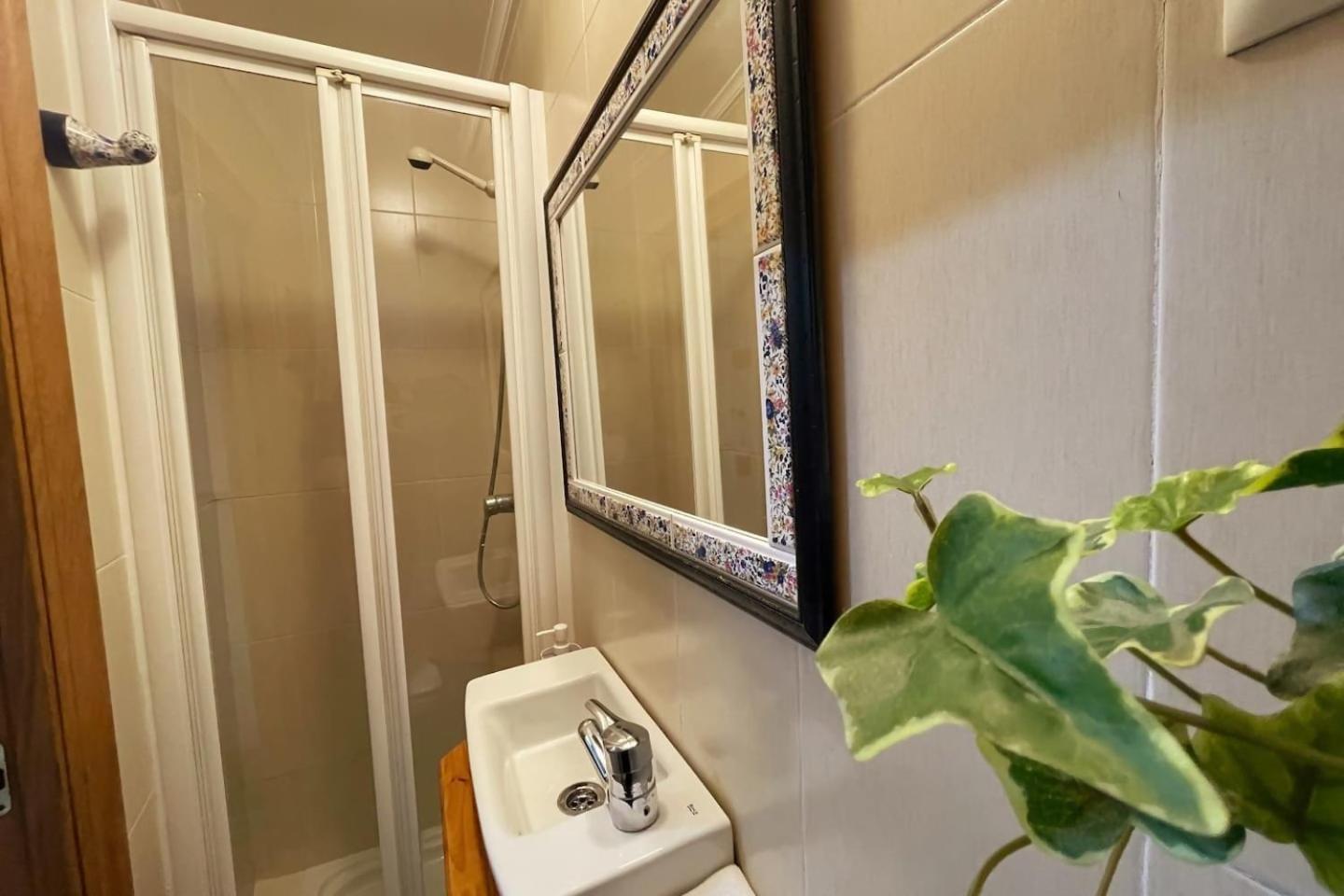 Tranquilo Apartamento Cerca Del Casco Viejo Більбао Екстер'єр фото